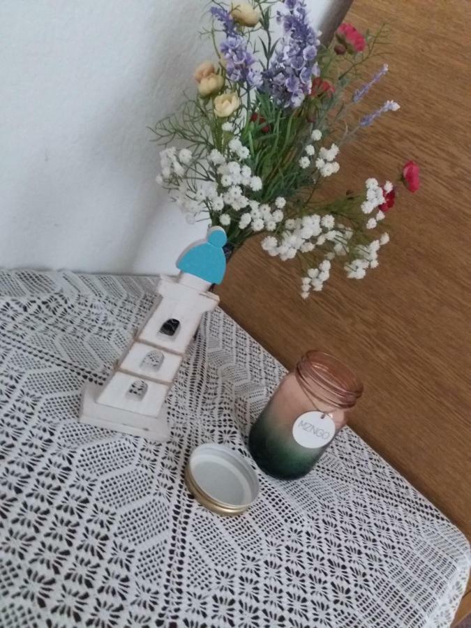 Apartman Nona Povljana Bagian luar foto